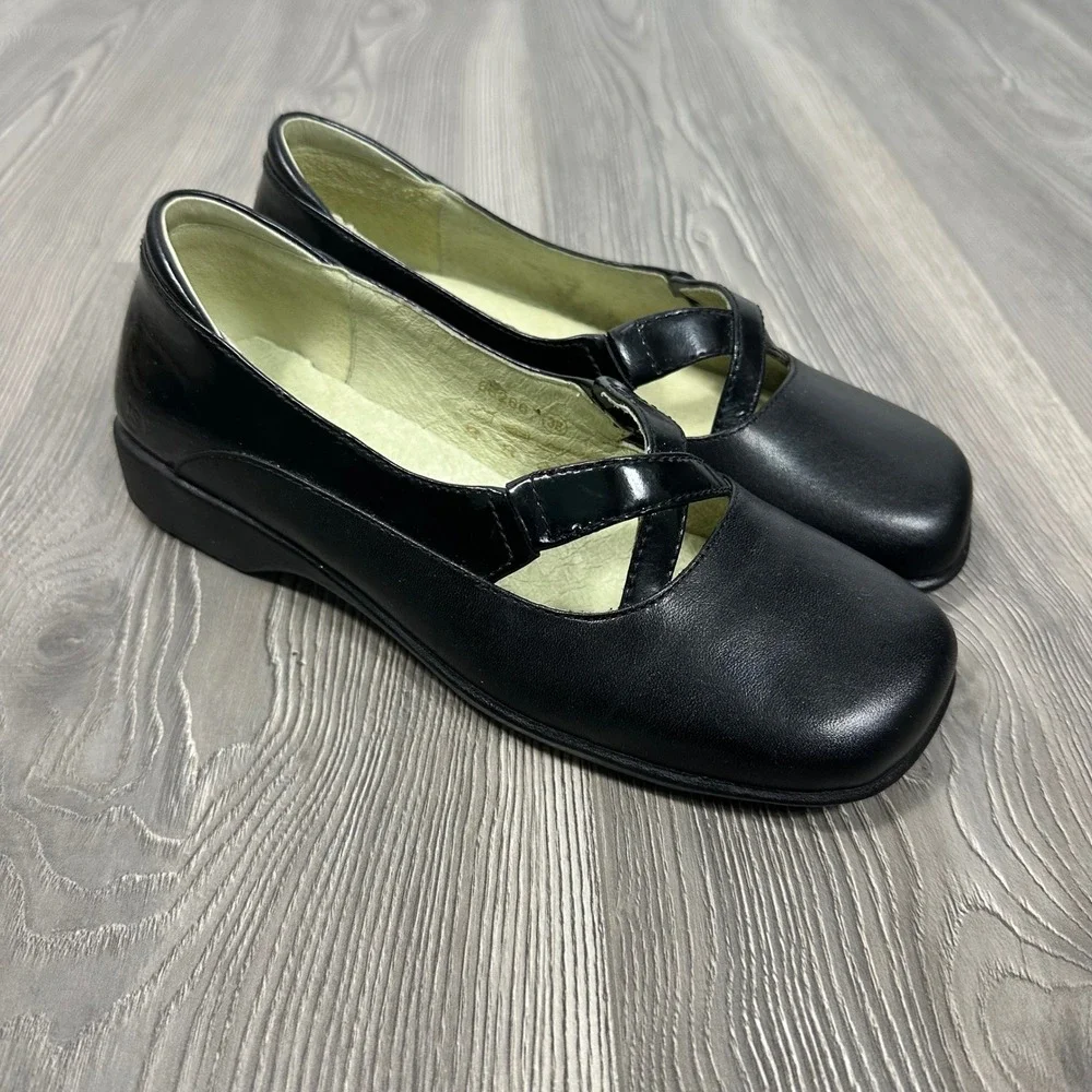 Josef‎ Seibel Black Chunky Flats - SIZE 38 Comfort Sneaker Flat Minimalist